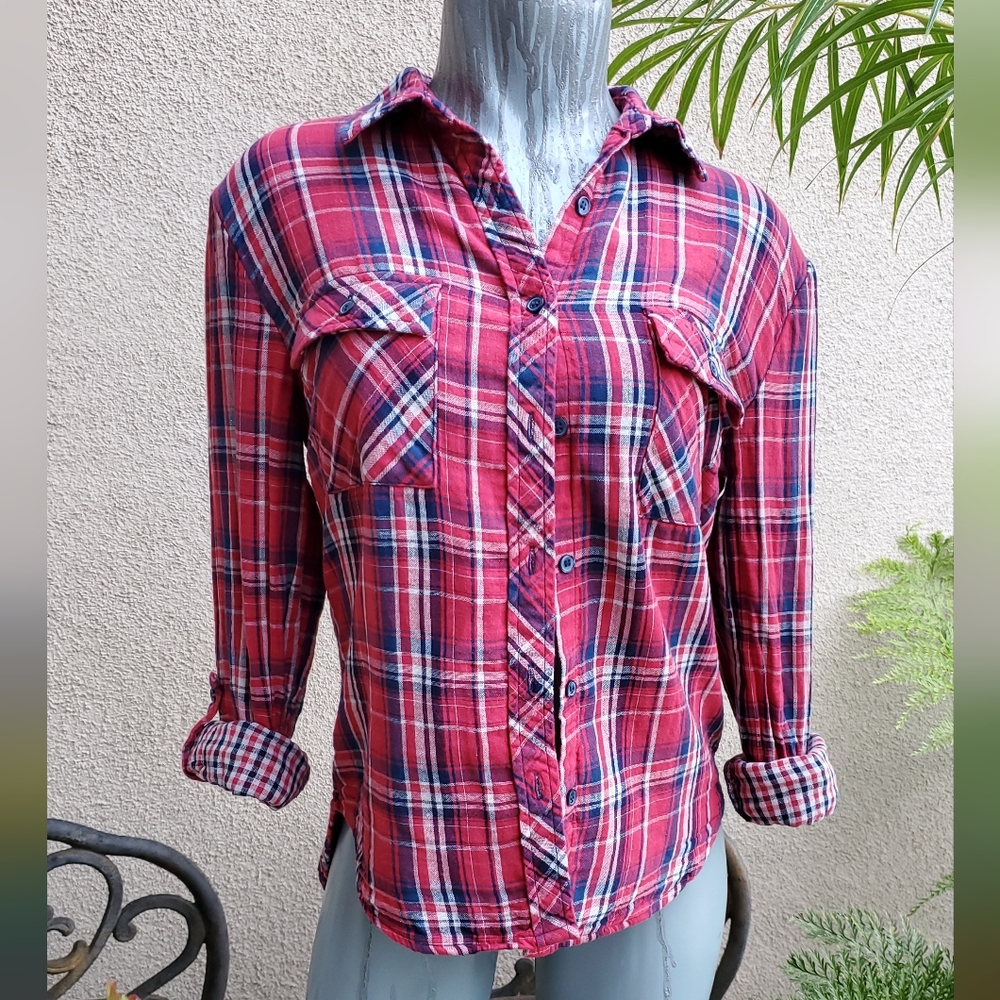 3/$18 DIZZYLIZZY WOMEN'S SHIRT